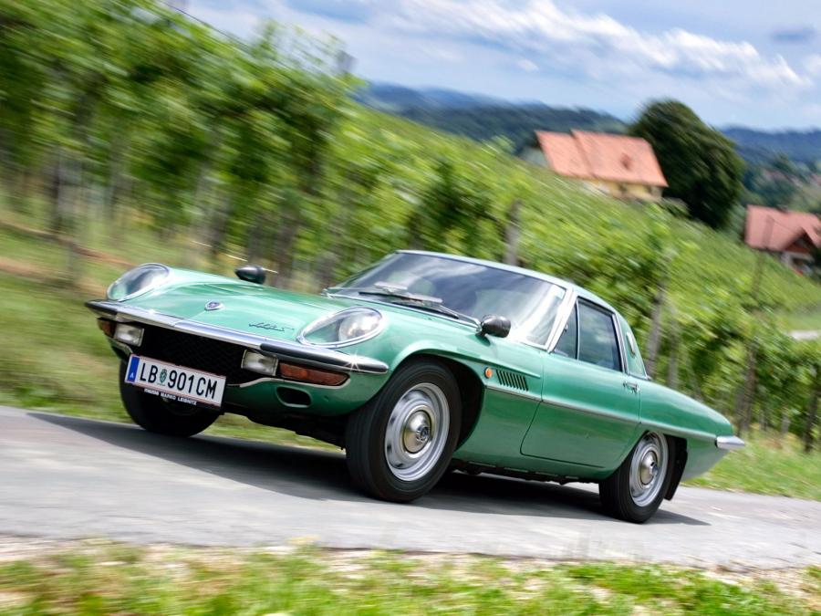  Mazda 110S 1968 года  (фото 7 из 17)